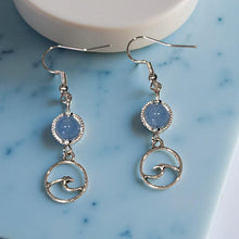 Load image into Gallery viewer, Earrings - Ocean wave - Aquamarine