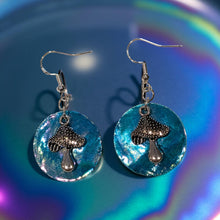 Load image into Gallery viewer, Mushroom - Earrings