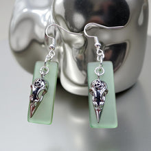 Load image into Gallery viewer, Sea glass - Raven - Earrings