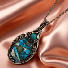 Load image into Gallery viewer, Copper Turquoise Oyster -  Necklace