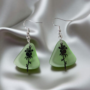 Sea glass - Black Rose - Earrings