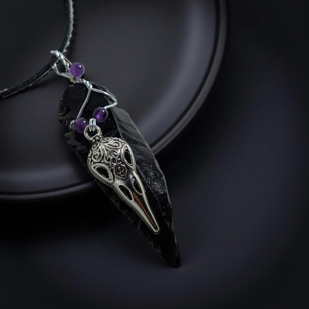 Arrowhead - Raven - Amethyst