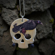 Load image into Gallery viewer, Rear view mirror hanger - Skull &amp; Raven - aromatherapy