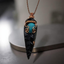 Load image into Gallery viewer, Arrowhead - Necklace