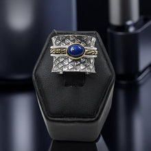 Load image into Gallery viewer, Spinner Ring - Lapis Lazuli