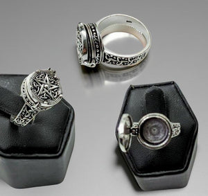 Triquetra - Poison Ring