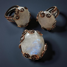 Load image into Gallery viewer, Copper wrapped, Moonstone, Chunky Ring