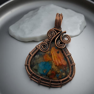 Copper wrapped -Spiny oyster -  Pendant