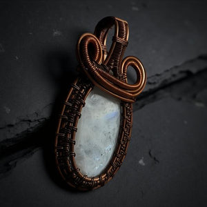 Pendant - Copper Wrapped - Moonstone