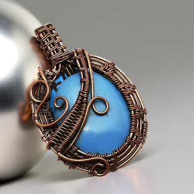 Copper wrapped - Pendant - sleeping beauty Turquoise