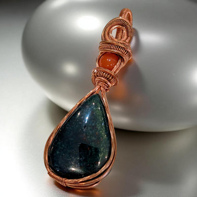 Copper wrapped, Bloodstone & Carnelian, Pendant