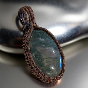 Copper wrapped - Pendant - Green Moss Agate