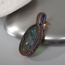 Load image into Gallery viewer, Copper wrapped - Pendant - Green Moss Agate