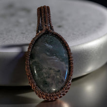 Load image into Gallery viewer, Copper wrapped - Pendant - Green Moss Agate
