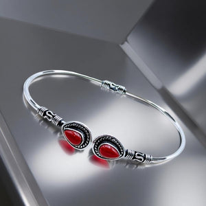 Coral, Cuff bracelet