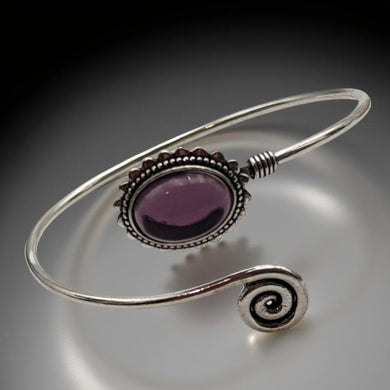 Amethyst - Cuff bracelet