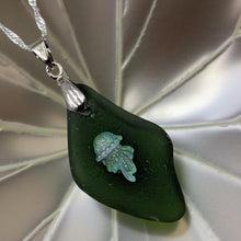 Load image into Gallery viewer, The Tidal Whisper - Sea glass - Jellyfish - Necklace