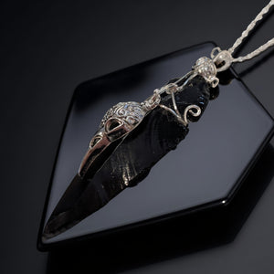 The Raven's Edge - Raven - Arrowhead