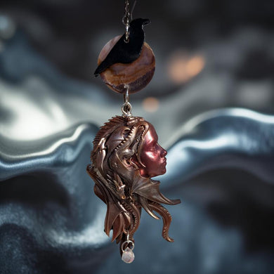 The warrior' s Talisman - Sun Catcher - Raven