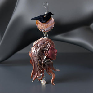 The warrior' s Talisman - Sun Catcher - Raven