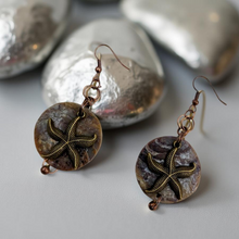 Load image into Gallery viewer, Starfish, Shell - Earrings