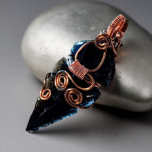 Load image into Gallery viewer, Arrowhead - Obsidian Tear