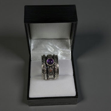 Amethyst - Spinner Ring.