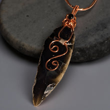Load image into Gallery viewer, The Souls Embrace - Arrowhead - Apache Tear