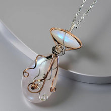 Load image into Gallery viewer, Celestine Moonstone -  Jellyfish - Necklace