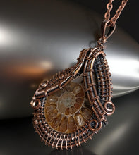 Load image into Gallery viewer, Ancient Embrace - Ammolite - Necklace