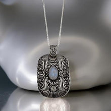 Load image into Gallery viewer, Moonstone Filigree  - Necklace