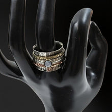 Load image into Gallery viewer, Dance of metal and moonlight -Spinner Ring