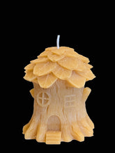 Load image into Gallery viewer, Whispering Moss Cottage - Candle