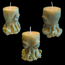 Load image into Gallery viewer, The Deep Seeker - Octopus - Candle