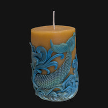Load image into Gallery viewer, The Siren's Echo - Mermaid - Candle