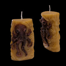 Load image into Gallery viewer, Copper Gilded Cephalopod - Octopus - Candle