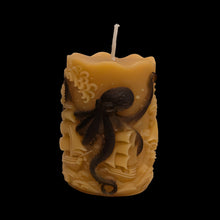 Load image into Gallery viewer, Kraken of the Deep - Octopus - Candle