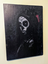 Load image into Gallery viewer, macabre beauty- Raven Stone( artist)