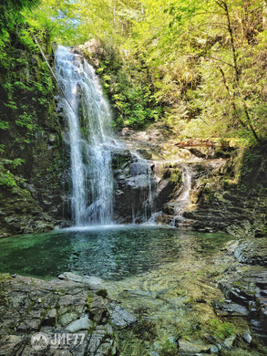 Grotto-JMF77 PHOTOGRAPHY local pick up