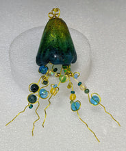Load image into Gallery viewer, Jellyfish - Sun Catcher
