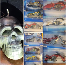 Load image into Gallery viewer, West coast Ride  Skull -beeswax Candle - Moonmaiden Treasures