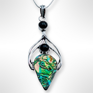 925 Sterling Silver, black Onyx & Abalone shell, Necklace