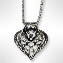 Load image into Gallery viewer, Wolf Triquetra pendant &amp; Chain