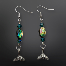 Load image into Gallery viewer, Abalone shell - Whale tail Earrings